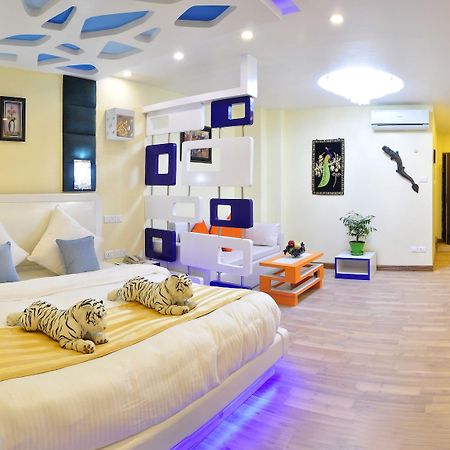 รอยัล เพนกวิน บูทิก โฮเต็ล แอนด์ สปา Hotel กาฐมาณฑุ ภายนอก รูปภาพ
