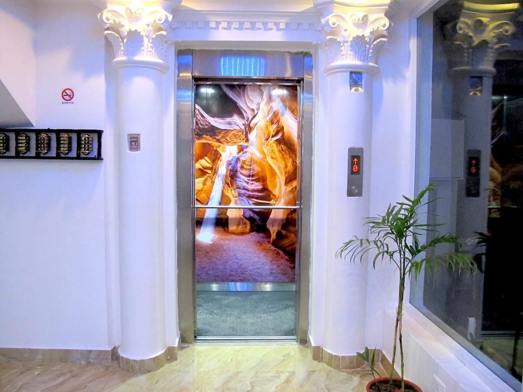 รอยัล เพนกวิน บูทิก โฮเต็ล แอนด์ สปา Hotel กาฐมาณฑุ ภายนอก รูปภาพ