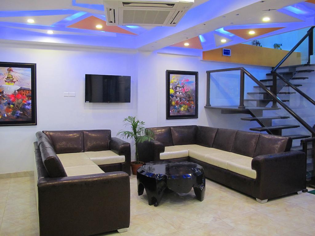 รอยัล เพนกวิน บูทิก โฮเต็ล แอนด์ สปา Hotel กาฐมาณฑุ ภายนอก รูปภาพ