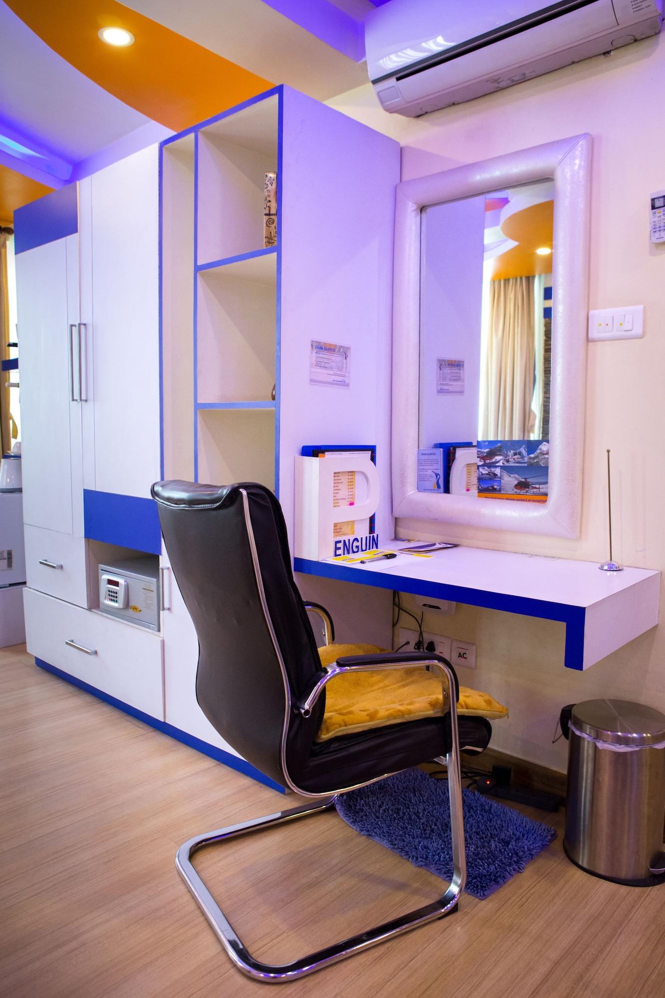 รอยัล เพนกวิน บูทิก โฮเต็ล แอนด์ สปา Hotel กาฐมาณฑุ ภายนอก รูปภาพ